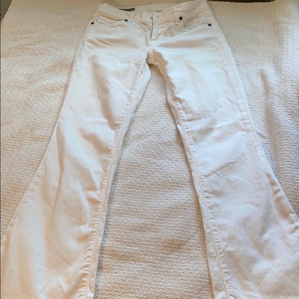 Citizens of humanity flair leg white jeans sz 27
